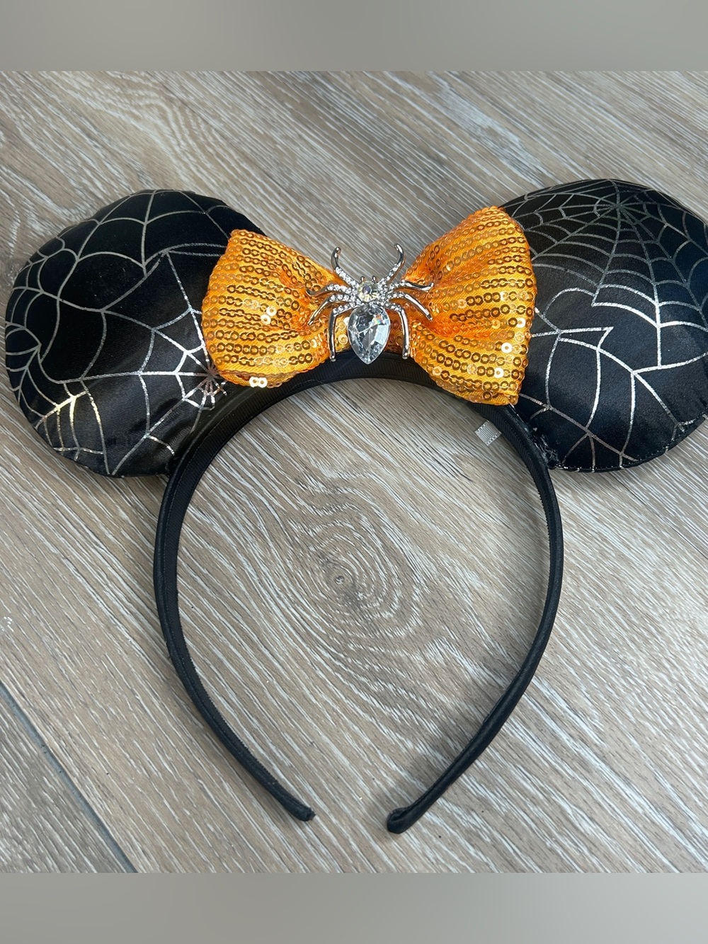 Disney Halloween Minnie Ears Spider Web Orange Sequin Bow Rhinestone Spider